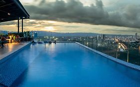 Holiday Inn Bucaramanga Cacique, an IHG Hotel